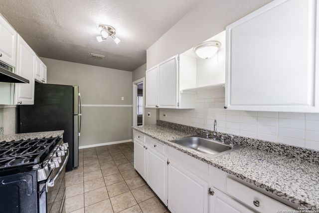 217 Natalen Ave Unit 3, San Antonio, TX 78209