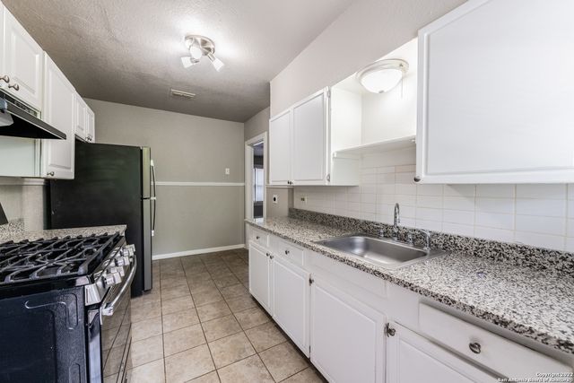 217 Natalen Ave Unit 3, San Antonio, TX 78209