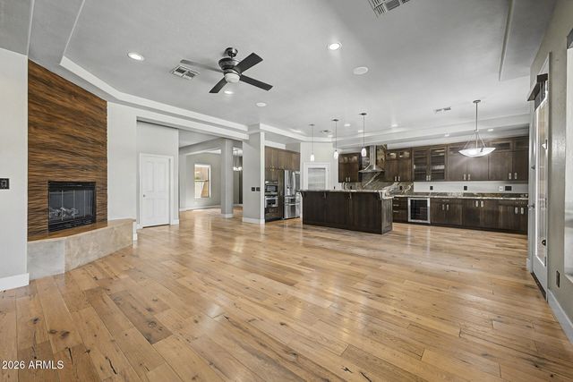 40102 N MAJESTY Trail, Anthem, AZ 85086