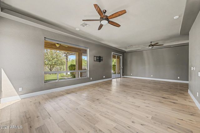 40102 N MAJESTY Trail, Anthem, AZ 85086