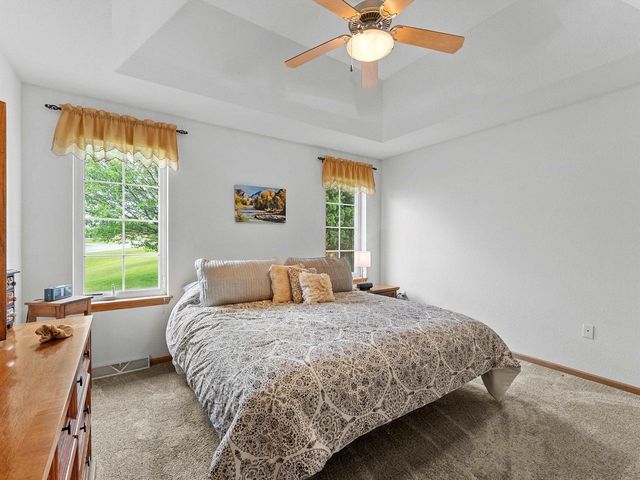 108 Sarahs Way, Sheboygan Falls, WI 53085