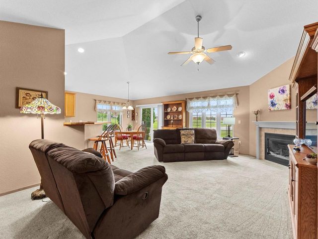 108 Sarahs Way, Sheboygan Falls, WI 53085