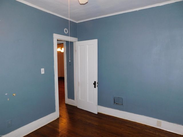 1456 Wayburn Street, Grosse Pointe Park, MI 48230