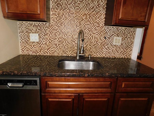 1456 Wayburn Street, Grosse Pointe Park, MI 48230