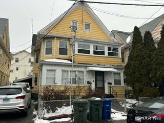 43 Washington Terrace 2, Bridgeport, CT 06604