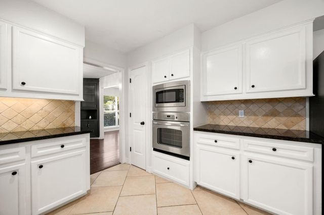 6203 Rutherglenn Drive, Houston, TX 77096