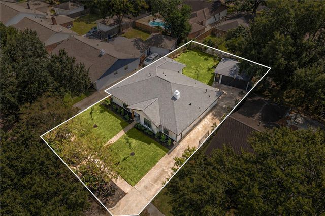 6203 Rutherglenn Drive, Houston, TX 77096