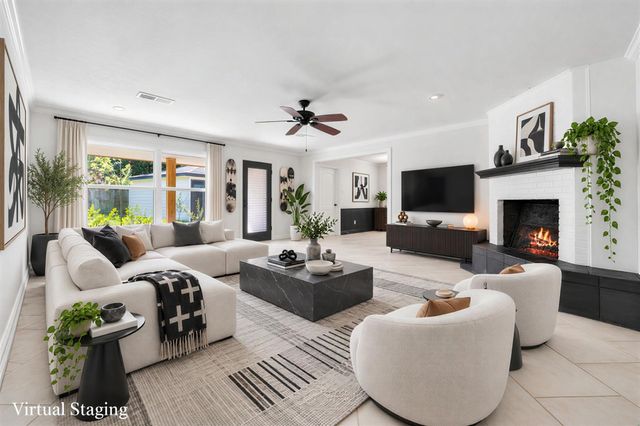 6203 Rutherglenn Drive, Houston, TX 77096