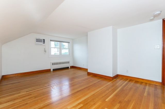 92 Elsie St, Everett, MA 02149