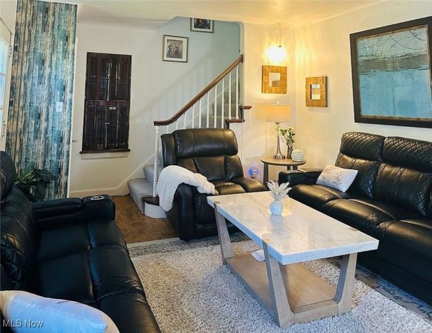 161 E Auburndale Avenue, Youngstown, OH 44507