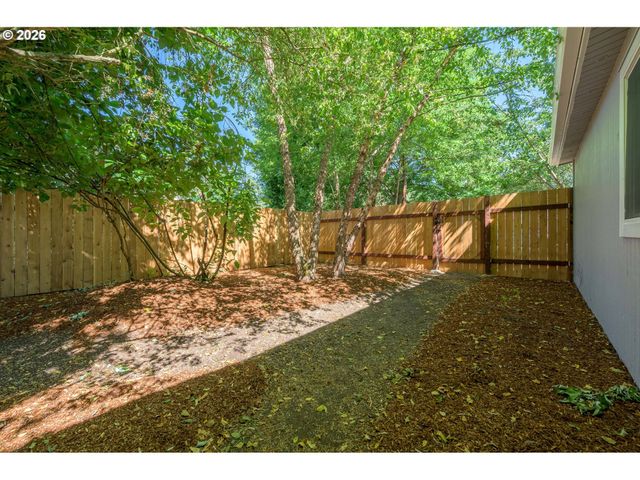 1860 W 12TH Ave, Eugene, OR 97402