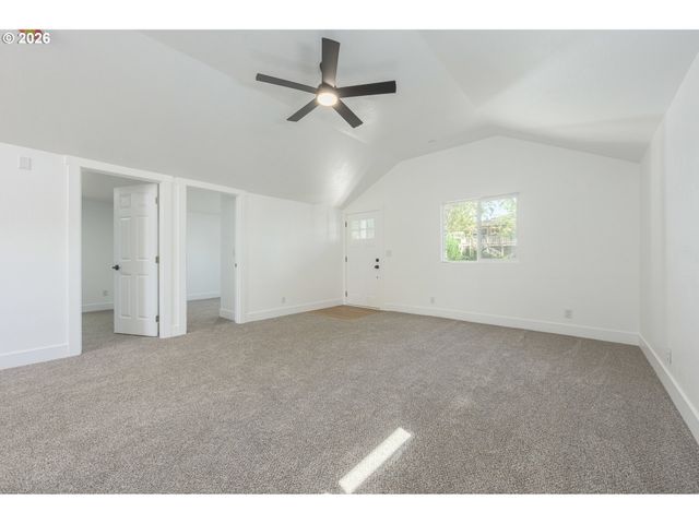 1860 W 12TH Ave, Eugene, OR 97402
