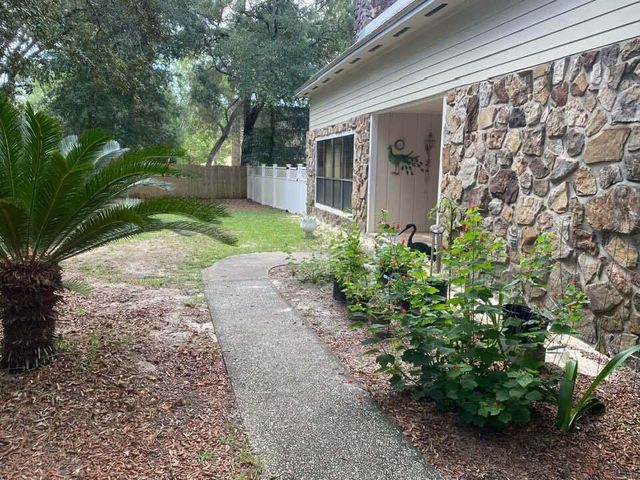 1115 White Point Road, Niceville, FL 32578