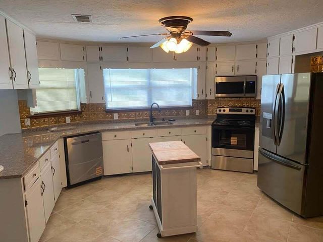 1115 White Point Road, Niceville, FL 32578