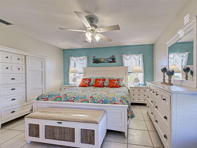 1657 BAL HARBOUR DRIVE 2, Venice, FL 34293