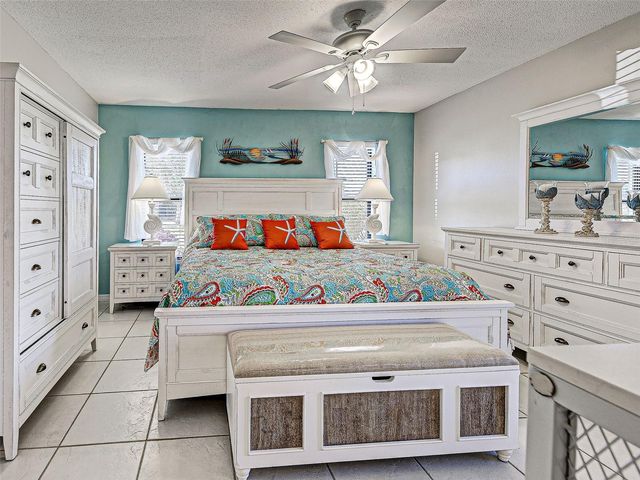 1657 BAL HARBOUR DRIVE 2, Venice, FL 34293