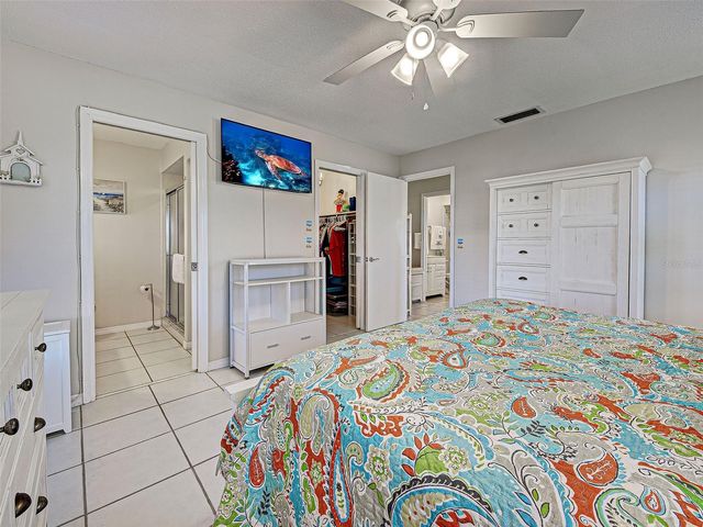 1657 BAL HARBOUR DRIVE 2, Venice, FL 34293