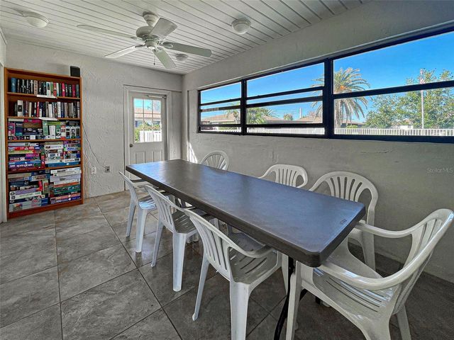 1657 BAL HARBOUR DRIVE 2, Venice, FL 34293