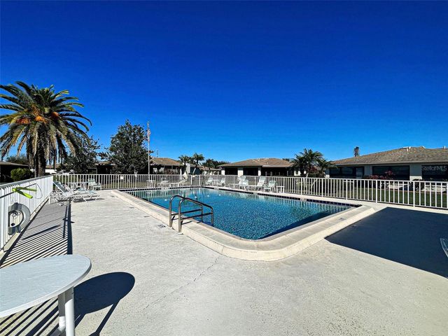 1657 BAL HARBOUR DRIVE 2, Venice, FL 34293