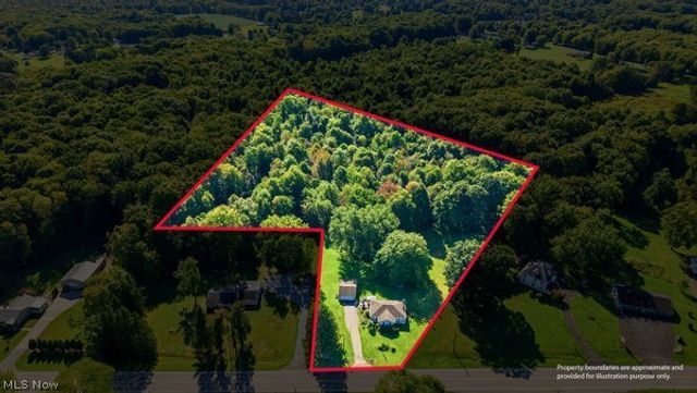 779 E Liberty Street, Hubbard, OH 44425