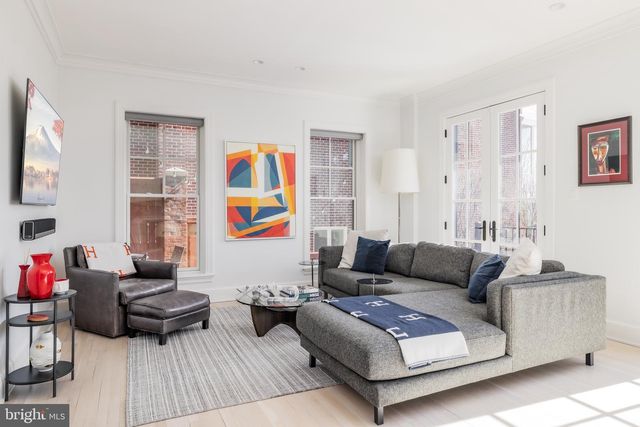 4608 KENMORE DR NW, Washington, DC 20007