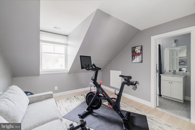 4608 KENMORE DR NW, Washington, DC 20007