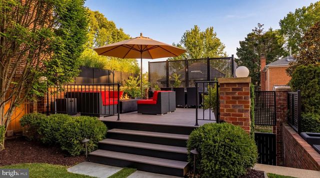 4608 KENMORE DR NW, Washington, DC 20007