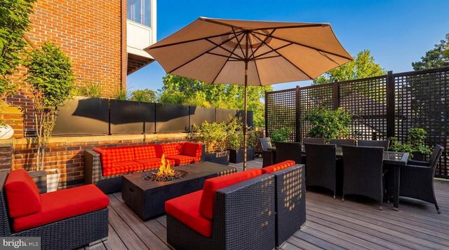 4608 KENMORE DR NW, Washington, DC 20007