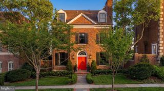 4608 KENMORE DR NW, Washington, DC 20007