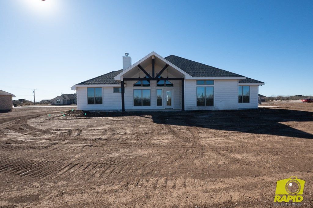 Image 3 of property listing at 9540 Grey Wolf Lane, San Angelo, TX 76901