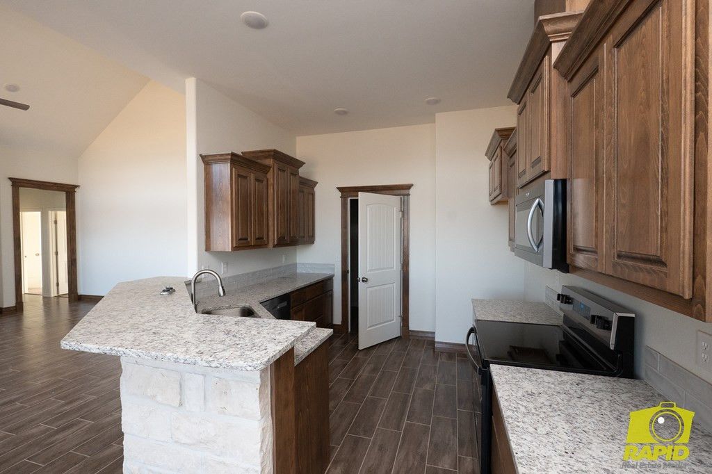 Image 5 of property listing at 9540 Grey Wolf Lane, San Angelo, TX 76901