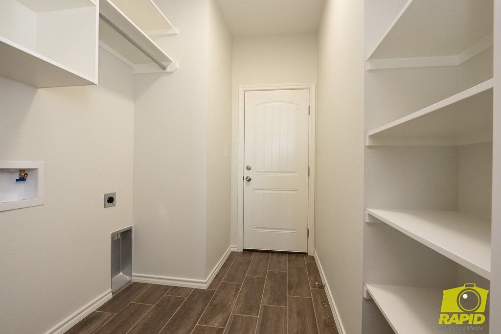Image 8 of property listing at 9540 Grey Wolf Lane, San Angelo, TX 76901