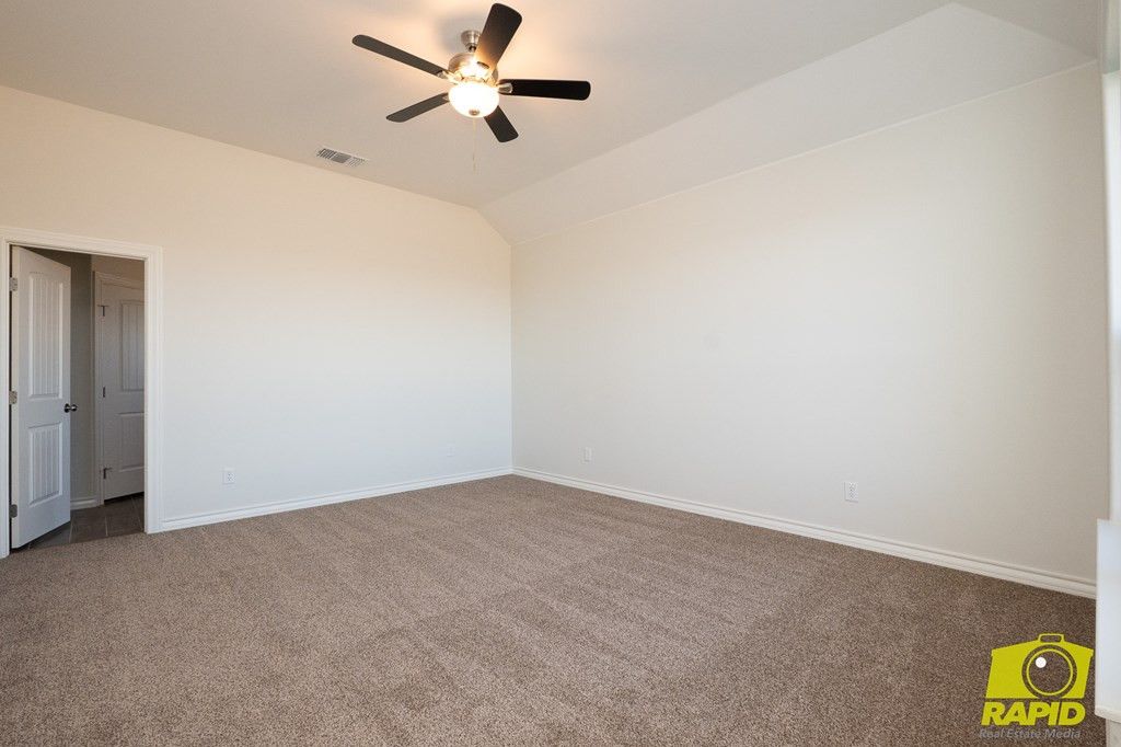 Image 9 of property listing at 9540 Grey Wolf Lane, San Angelo, TX 76901