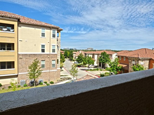 545 Via Amalfi 301, Irving, TX 75039