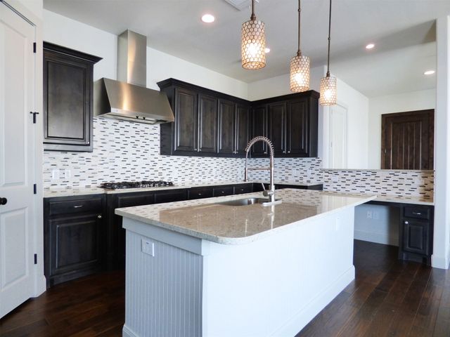 545 Via Amalfi 301, Irving, TX 75039