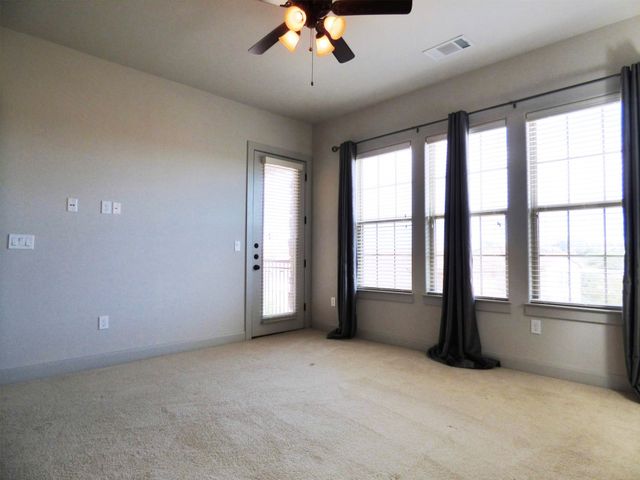 545 Via Amalfi 301, Irving, TX 75039
