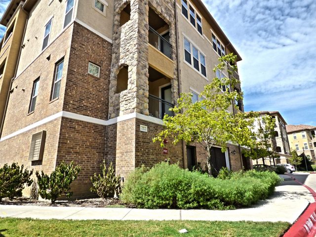545 Via Amalfi 301, Irving, TX 75039