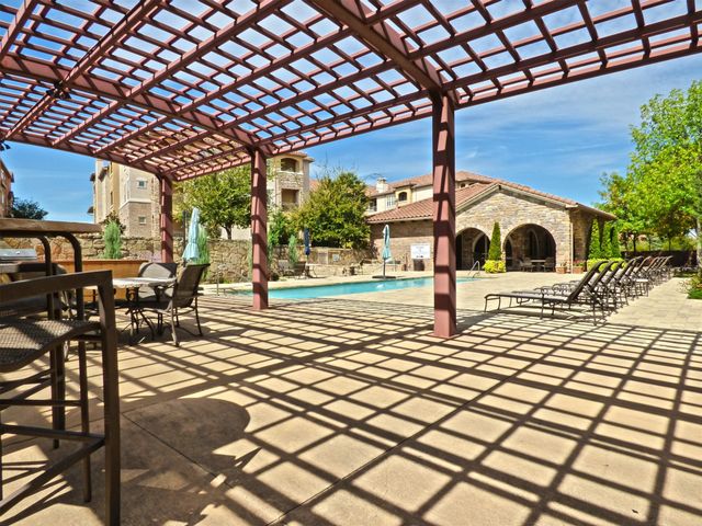 545 Via Amalfi 301, Irving, TX 75039