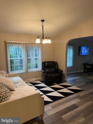 3 WILLIAMS WAY, Sellersville, PA 18960