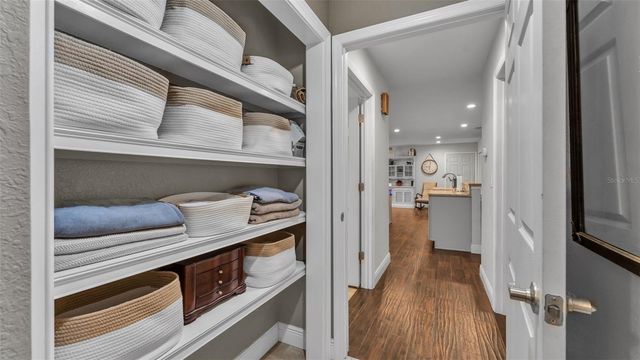 815 W SOCRUM LOOP ROAD, Lakeland, FL 33809