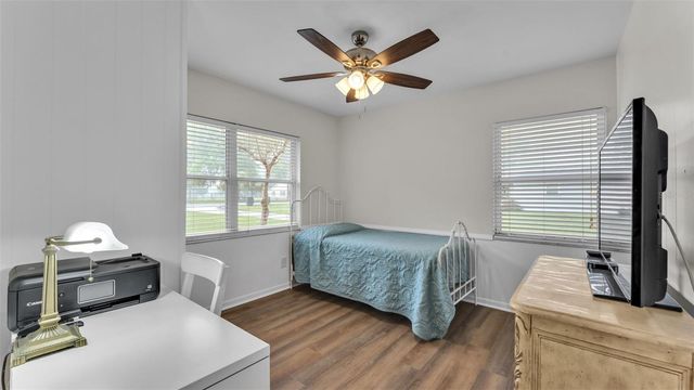 815 W SOCRUM LOOP ROAD, Lakeland, FL 33809