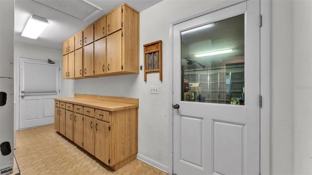 815 W SOCRUM LOOP ROAD, Lakeland, FL 33809