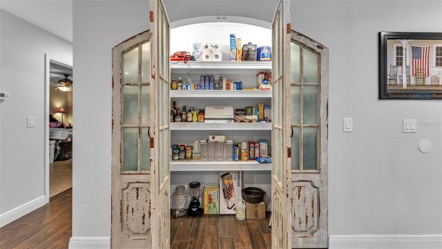 815 W SOCRUM LOOP ROAD, Lakeland, FL 33809