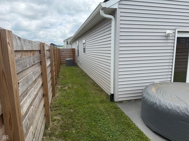 1434 Wigwam Lane, Martinsville, IN 46151