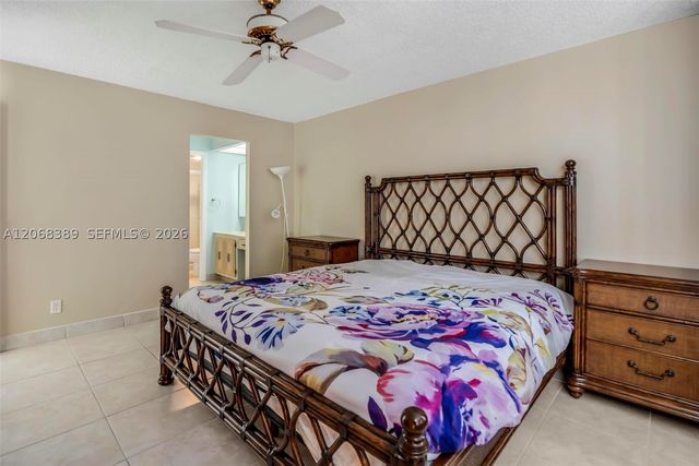 3671 Environ Blvd 368, Lauderhill, FL 33319
