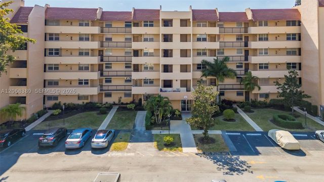 3671 Environ Blvd 368, Lauderhill, FL 33319