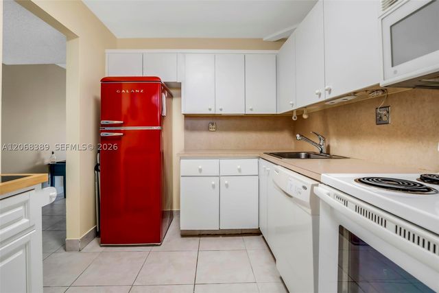 3671 Environ Blvd 368, Lauderhill, FL 33319