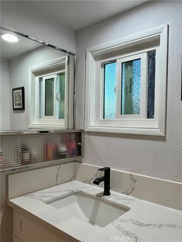 2286 Via Puerta D, Laguna Woods, CA 92637