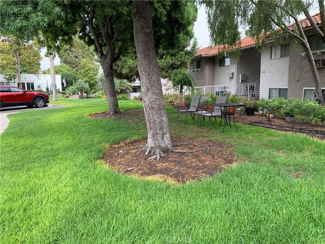 2286 Via Puerta D, Laguna Woods, CA 92637