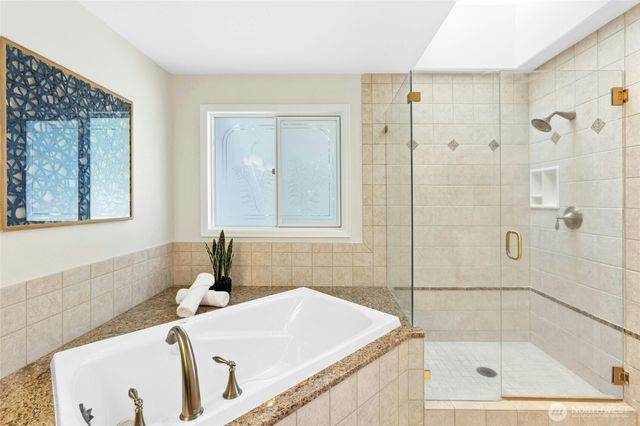 10118 184th Avenue NE, Redmond, WA 98052